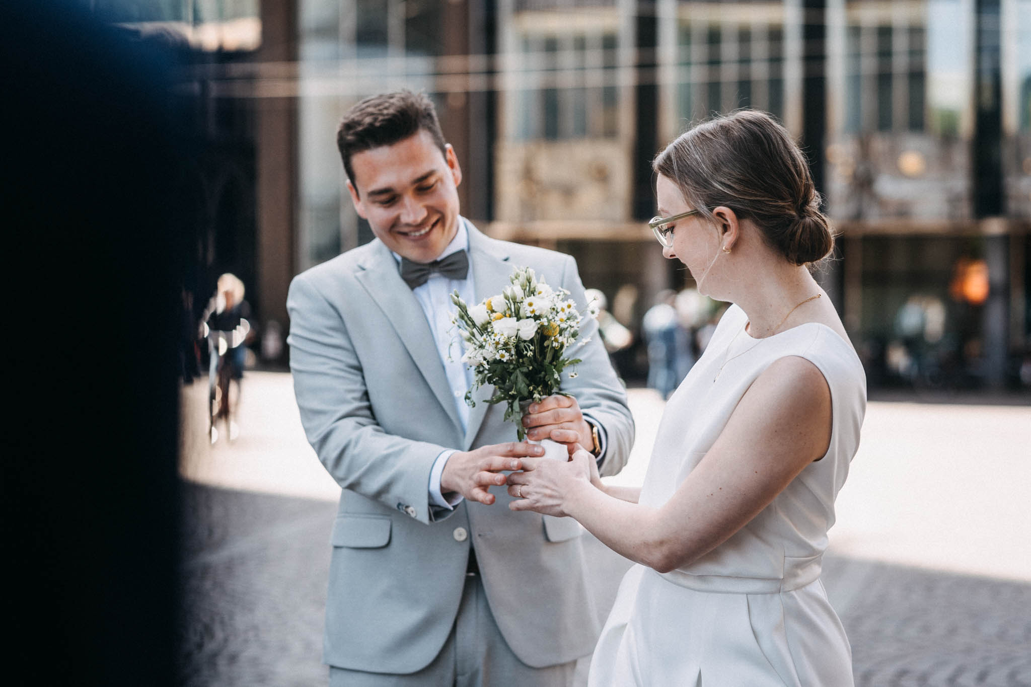 Hochzeit im Rathaus Bremen, im Viertel und in der Heldenbar – Bild 5