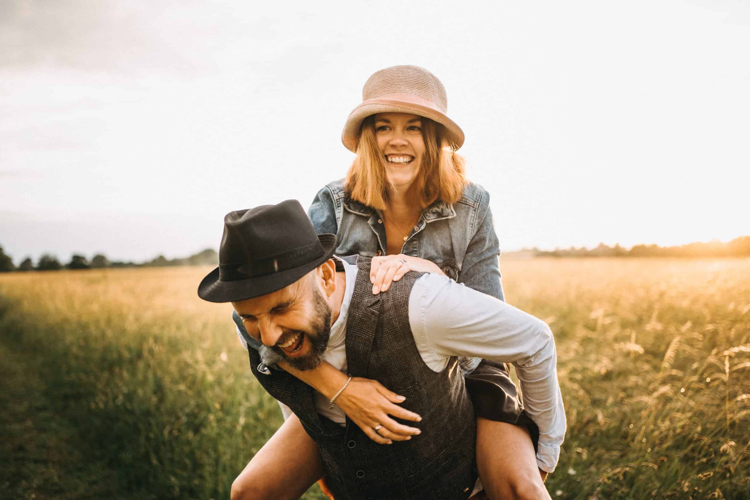 Paare von herrstellmach: echter Moment