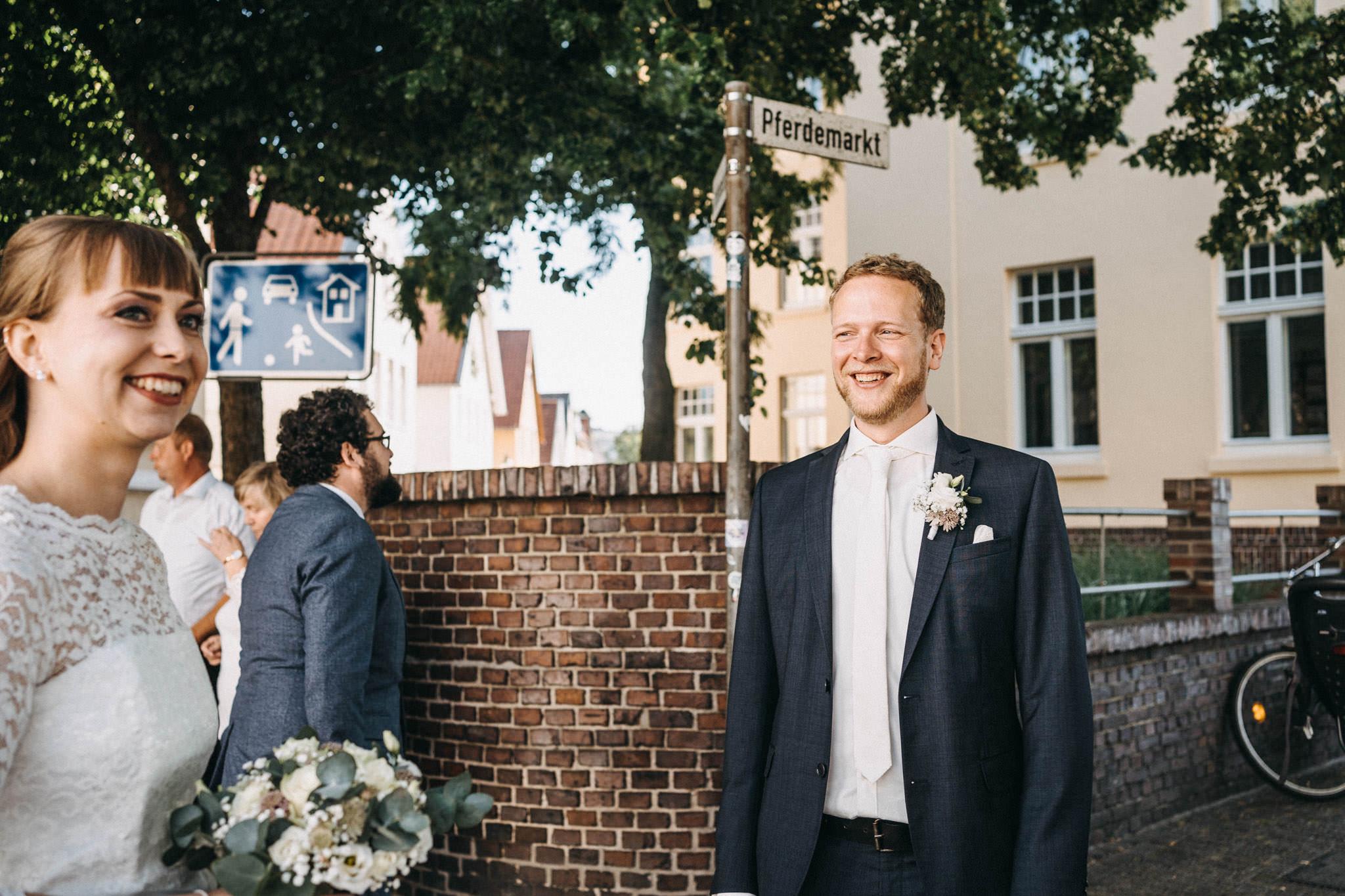 Hochzeit in Oldenburg, ungestellt eingefangen von herrstellmach, Bild 2
